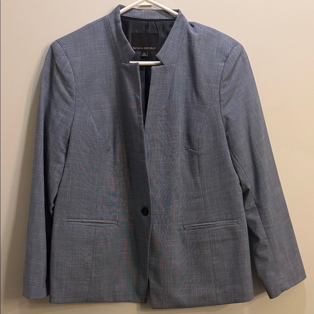 Banana Republic Blue and White Notchless Women's Blazer